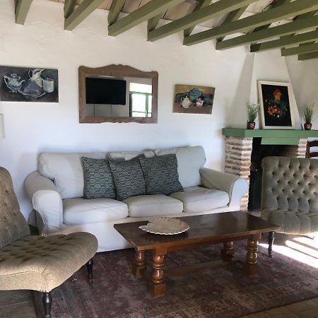 منزل الضيف Almodóvar del Río  في Casa Del Almezo المظهر الخارجي الصورة